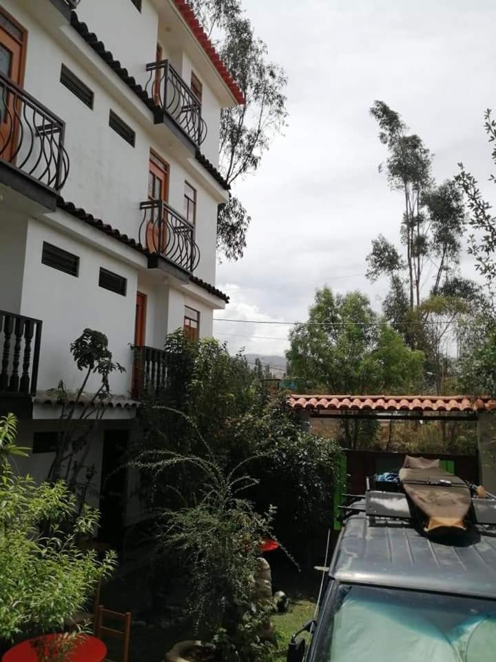 Amazing Huaraz Bed & Breakfast Exterior photo