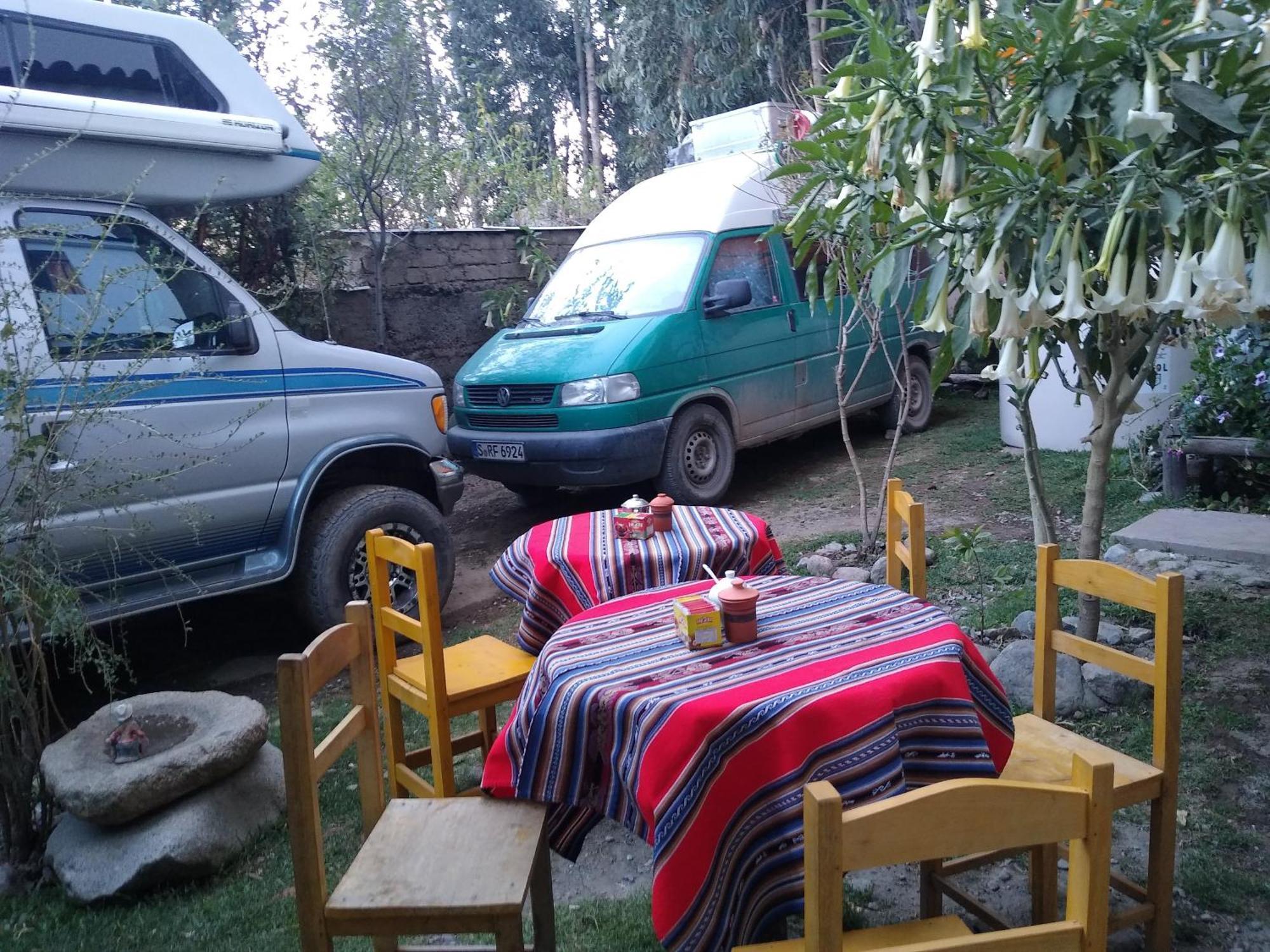 Amazing Huaraz Bed & Breakfast Exterior photo